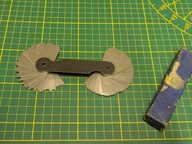 Stary wzorzec łuków kołowych MWKc 2 , miernik promienia