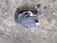 AUDI A4 B6 ZAMEK PRAWY TYLNY 4B0839015D