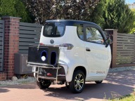 Samochód bez prawa jazdy Sarini Tito Y - hybrydowy