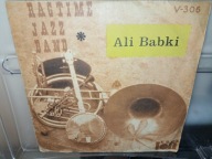 Alibabki, Ragtime Jazz Band Veriton '7 V-306 G