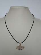 Naszyjnik rzemyk z zawieszką wisiorek motyl motylek choker boho