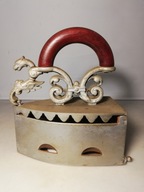 Stare żelazko na węgiel - Pazur smoka, gryf - JUDAIKA