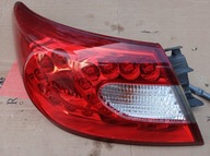 Infiniti Q70 lampa lewa tył