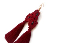 KOLCZYKI SUTASZ długie chwosty bordowe rękodzieło