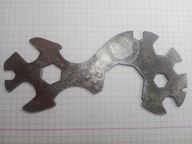 _ STARY _ PRZEDWOJENNY KLUCZ DO ROWERU_ " ŁUCZNIK " - RADOM___