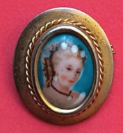 Broszka brosza Francja oryginał porcelana Limoges kobieta hit 15