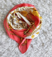 MANGO super chusta w niesamowity wzór