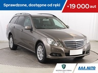 Mercedes E E 250, Automat, Skóra, Navi, Klima