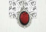 wisiorek SERCE kamea horror goth gore kamea W44