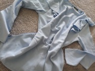 Błękitna bluzka z falbankami na ramionach M