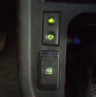 Przełącznik elektrycznych szyb polonez stary typ