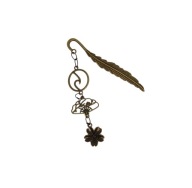 Zakładka do książki z kwiatem wiśni, japońską falą i wachlarzem