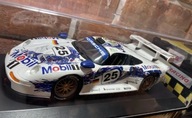 Porsche 911 GT1 Le Mans i GT Racing 1:18 ANSON