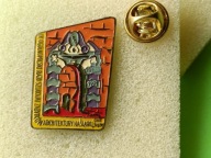 Stara Odznaka Emalia IV OGÓLNOPOLSKI RAJD SZLAKAMI ZABYTKÓW ARCHITEKTURY 71