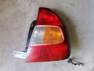 Hyundai Accent II SEDAN lampa prawy tył