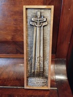 Pomnik Poległych Stoczniowców 1970-80 ,odlew gipsowy w ramie