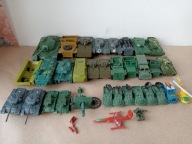 Zestaw pojazdów czołgów i innych 32 sztuk figurki żołnierzyki 1:72