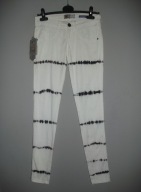 BERSHKA jeansy białe farbowane super skinny XS 34