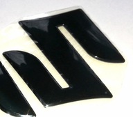 Logo Emblemat Suzuki Czarne SV 1szt +Gratis