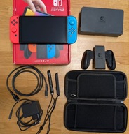 Konsola Nintendo Switch OLED wielokolorowy, kompletny zestaw, 128GB, etui