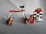 LEGO Racers 40194 - Finish Line and Podium Ferrari