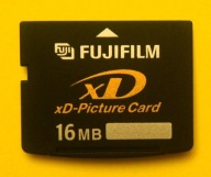 xD - Picture Card 16 MB - - F U J I F I L M - - Made in JAPAN