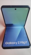 Atrapa eksponat wystawa prezenter smartfon Samsung Galaxy Z Flip7 RYSY