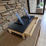 Podstawka na laptopa z szufladą