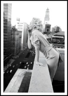 A2 PLAKAT OBRAZ PLAKAT MARILYN MONROE Z PAPIEROSEM CZARNO BIAŁY