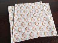 POSZEWKI BAWEŁNIANE 45 / 45 cm. NOWE. - 2 szt. z 3