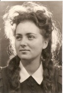 KOBIETA -PORTRET -zdjęcie -większy format