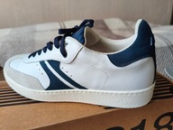 Buty sportowe włoskie Arrow AM318