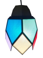 Nowoczesna lampa wisząca stołowa LED – geometryczna, kolorowe panele, 25 cm