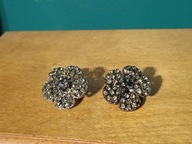 Damskie klipsy z oczkami -kwiaty