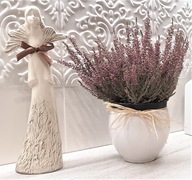 KOBIETA wysoki ANIOŁ w długiej SUKNI skrzydła 29cm