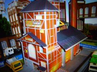 Fabryka Palet z Oświetleniem w H0