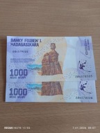 Banknoty 1000 Ariary Madagaskar dwa kolejne numery