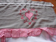 Oryginalna firanka / roleta rzymska z aplikacja