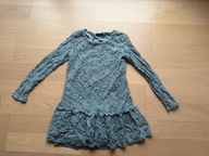 Sukienka koronkowa SISLEY rozm.140/146