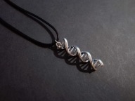 Naszyjnik DNA Biol-chem TBBT