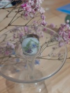 Pierścionek z żywicy z suszonymi kwiatami Wyjątkowy