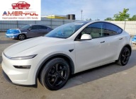 Tesla Y 2026. Elektryczny 384KM