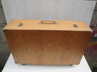 kufer skrzynia case drewno sklejka kółka DDR