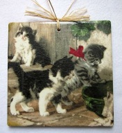 Robótkownia Kafelek obrazek 15x15 Kot Kotki psotki kokardka z prawej