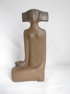 RZEŹBA / FIGURA CERAMIKA ZSSR - KOBIETA / ŚWIECZNIK