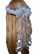 WIANEK KOMUNIJNY ŚLICZNY ŚNIEŻNOBIAŁY Z KRECONA KOKARDA Z PERELKAMI