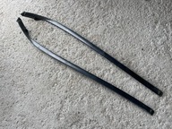 LISTWA SZYBY CZOŁOWEJ LEWA PRAWA KOMPLET LEXUS IS II 05-11 IS220D IS250