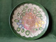 Zabytkowy duży ludowy talerz ceramiczny - ręcznie formowany i zdobiony