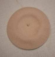 Nowy wełniany beret beżowy 100% wełna
