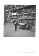 Pocztówka - Stary wózek rowerowy / riksza towarowa ...